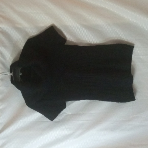 BCBG MAXAZRIA  Cowl Neck Short Sleeve Tunic Sweater Black Pre-owned - Picture 1 of 10
